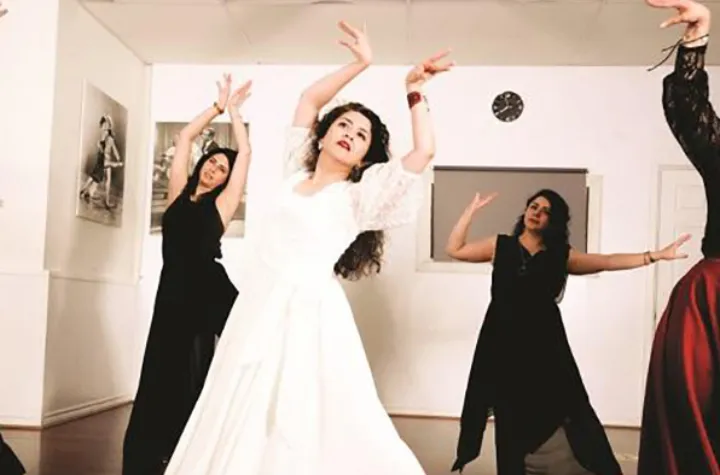 رقصِ بدون محدودیت انگیزه مهاجرتم بود